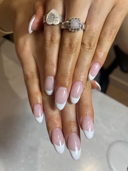 Luxurious Spa & Nails Westfield Riccarton
