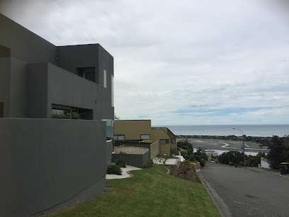 Lisa Humphrey Hair and Make up