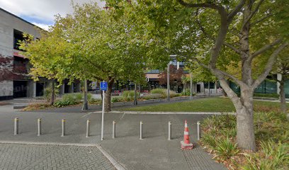 6 Hazeldean Road