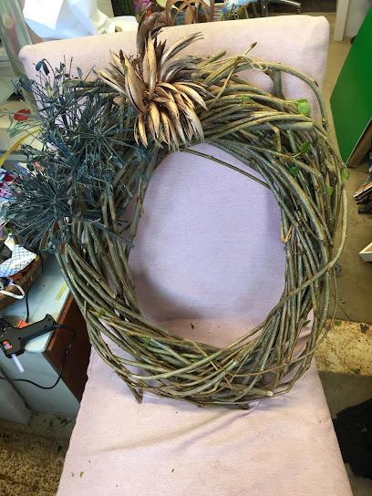 Clutterbarn Florist