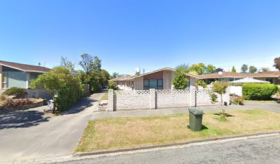 Family and friends hair studio