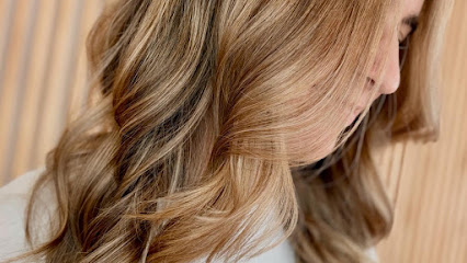 Traci Aylmer Organic Hairdressing @ Visage