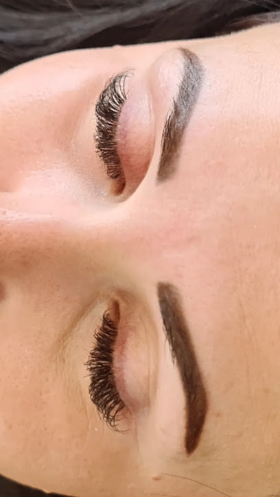 Toris Lash and Tan Studio