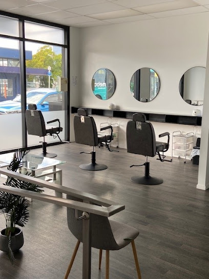 Bronzed Goddess Sydenham