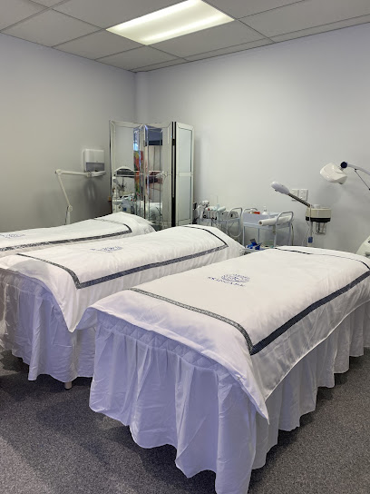 MJ Exposé Health & Beauty